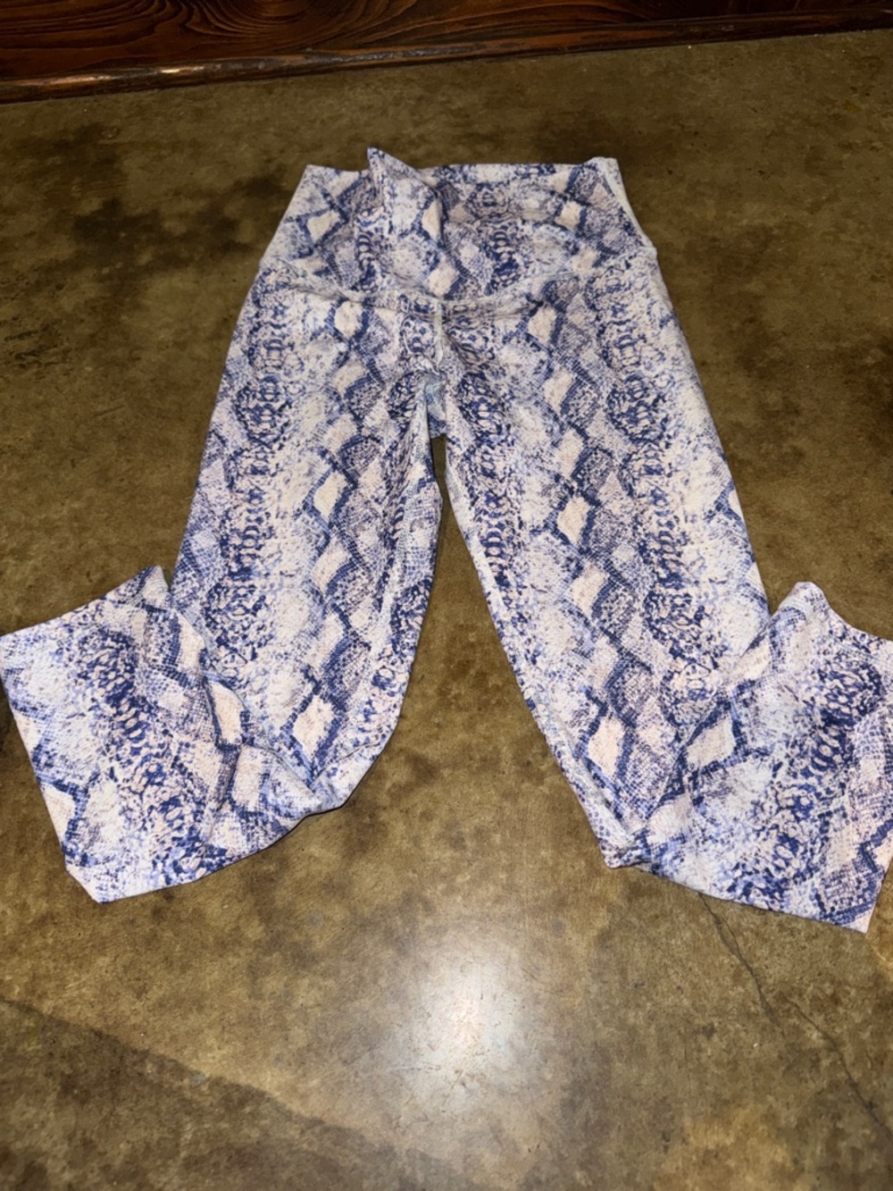 DYI Blue & White Snake Print Leggings
